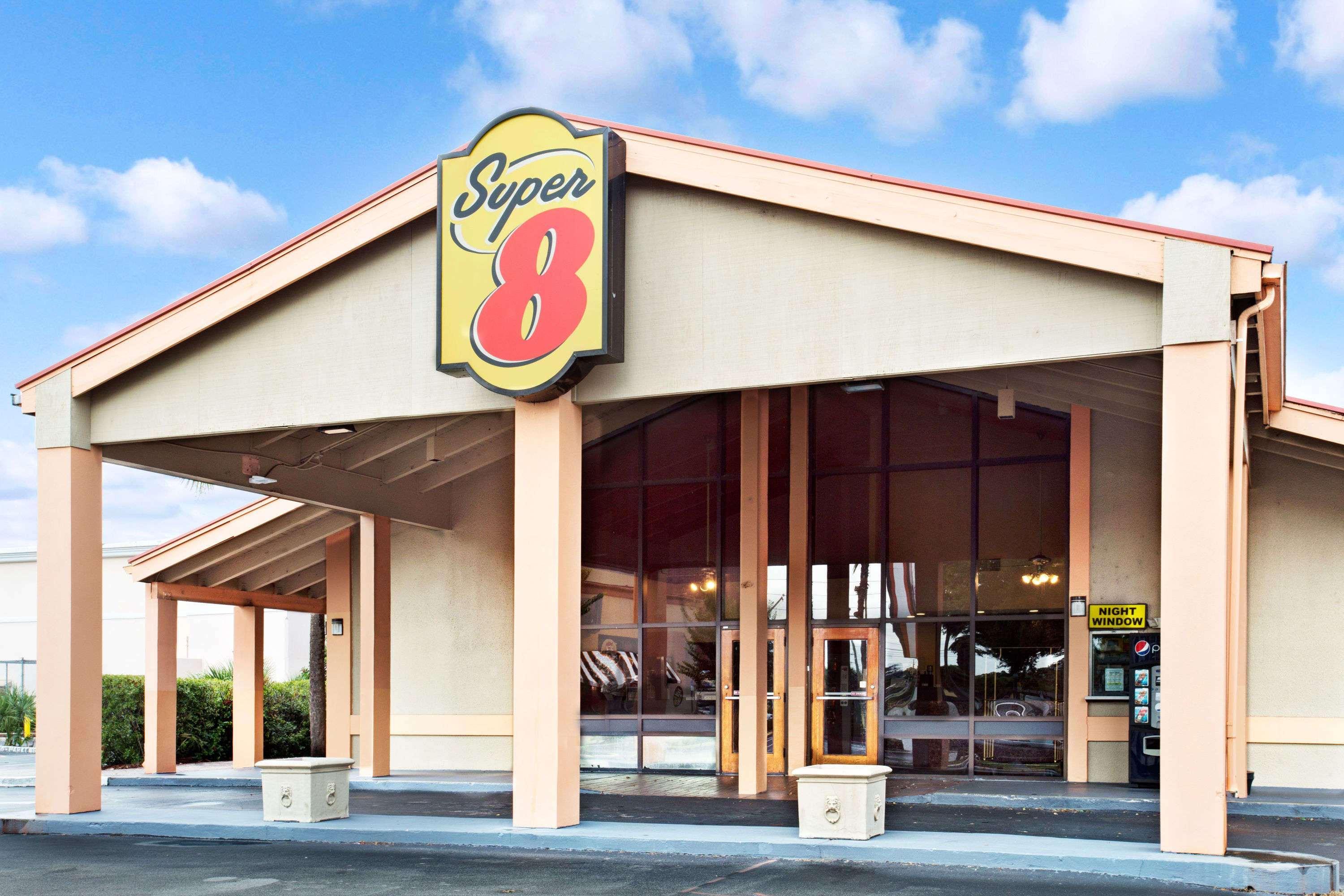 Hotel Super 8 By Wyndham Kissimmee/Maingate/Orlando Area Celebration Zewnętrze zdjęcie