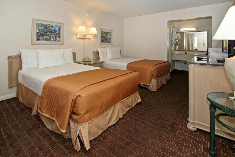 Hotel Super 8 By Wyndham Kissimmee/Maingate/Orlando Area Celebration Zewnętrze zdjęcie
